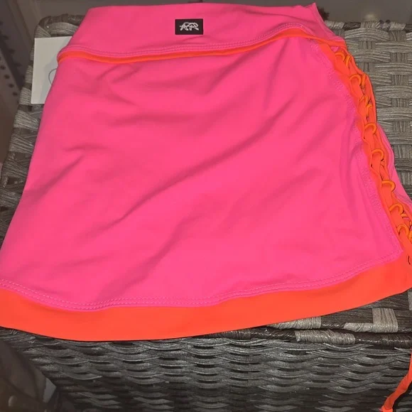 Tiger Friday🆕️ - Picture 2 of 6